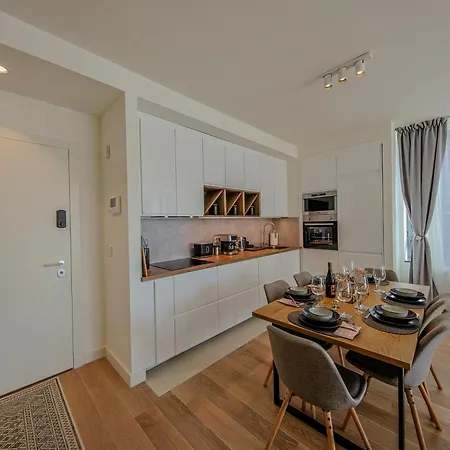 דירה Eternal Lux Waterfront