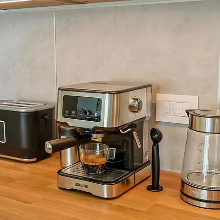 Διαμέρισμα Eternal Lux Waterfront