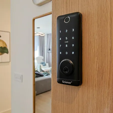 דירה Eternal Lux Waterfront בלגרד