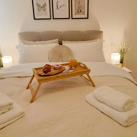 Eternal Lux Waterfront *