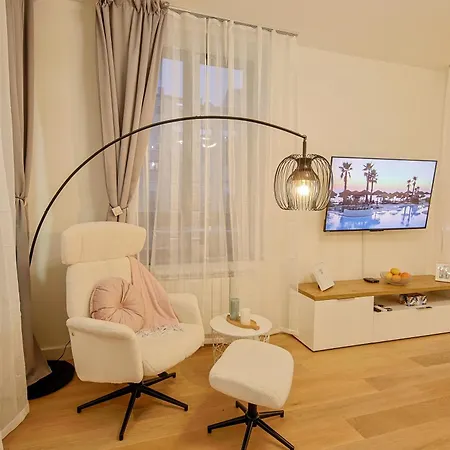 Eternal Lux Waterfront