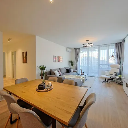 Apartment Eternal Lux Waterfront *