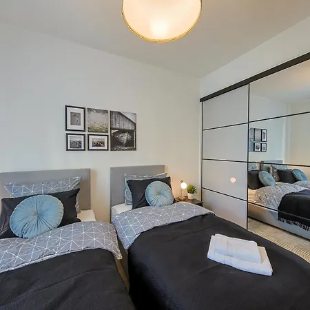 Apartment Eternal Lux Waterfront